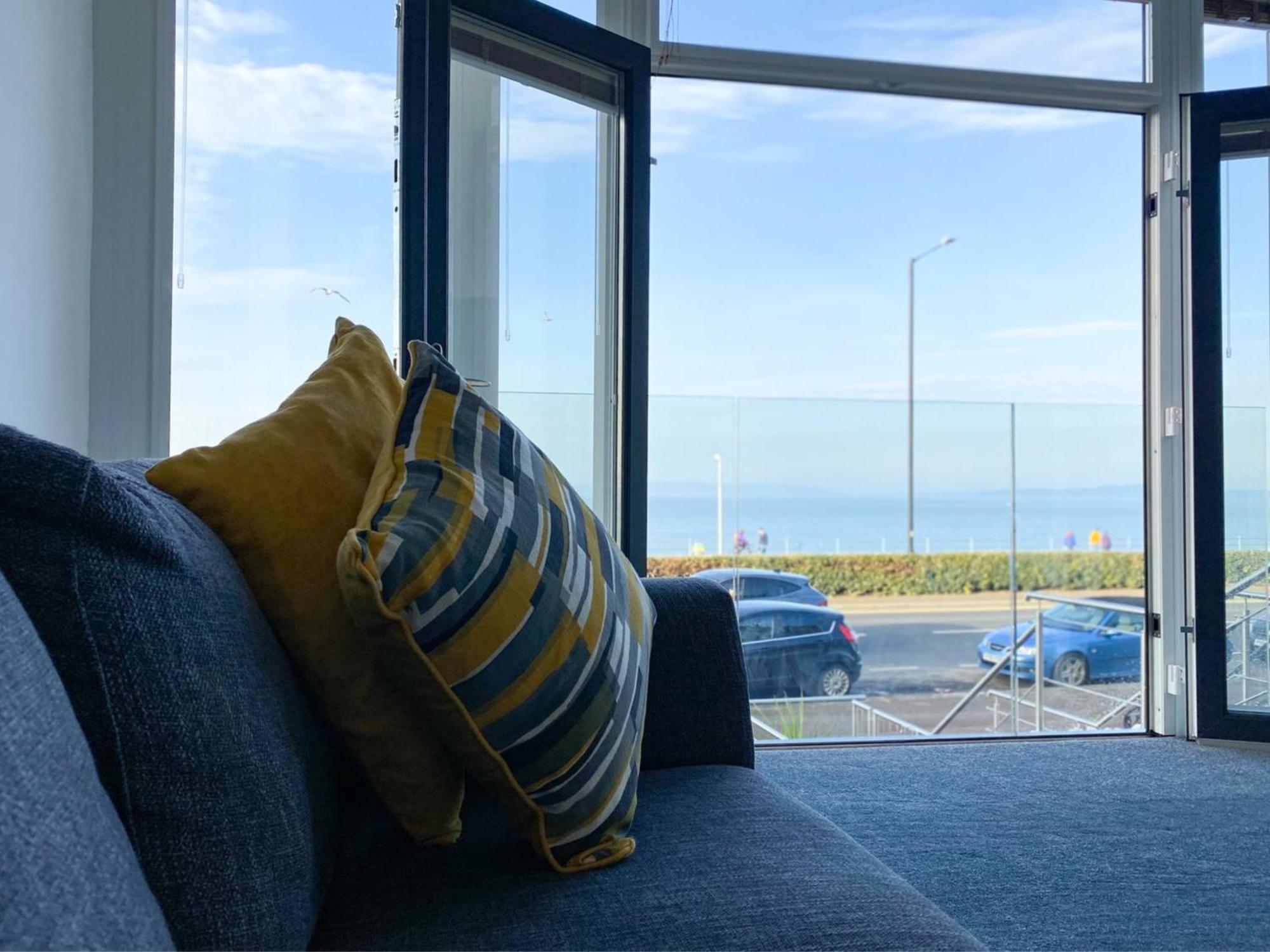 Eden Escapes Serviced Apartments Morecambe Luaran gambar